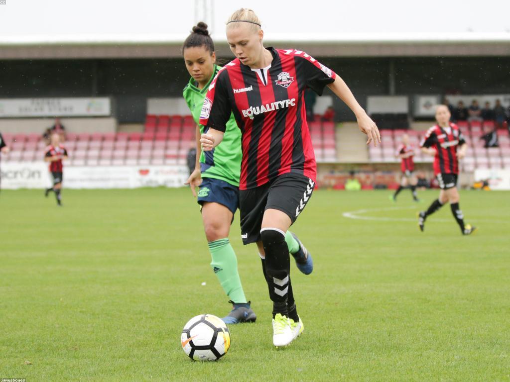 ក្បាច់របស់រ៉ូឡែត: ព័ត៌មាន និងការពិចារណា