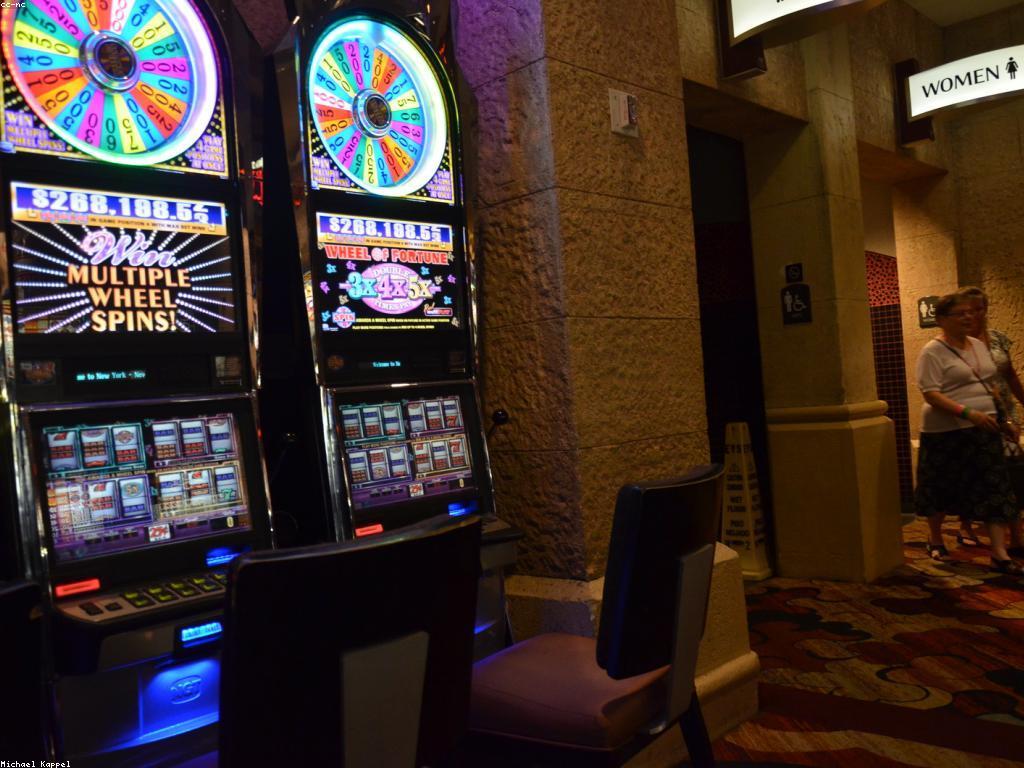 ការវាយតម្លៃលើមហាសមុទ្រ Slot: របៀបធ្វើដំណើររបស់កាស៊ីណូអនឡាញ